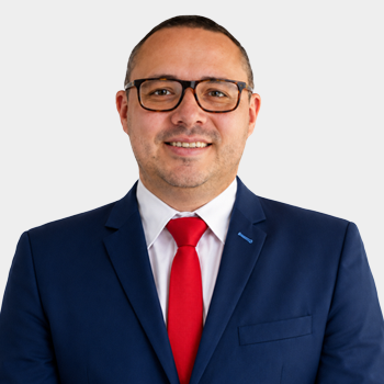 Photograph of Professor Jorge Andrey Cáceres