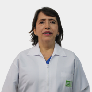 The professor in the Department of Basic Sciences, Clara Inés Vargas Castellanos, is presented to the general public and the educational community. The photo was taken in close-up, with a white background, and the professor is centered.