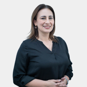 Photograph of Professor Carolina Vargas