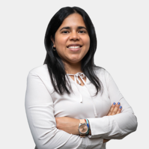 Fotografía frontal de la profesora Catalina Ortega