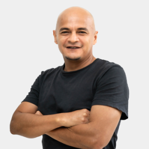 Front photograph of Professor Fabio Humberto Spulveda