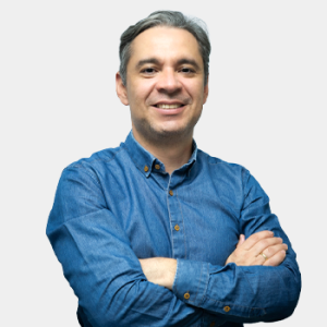 Front photograph of Professor Guillermo Gordillo Galan