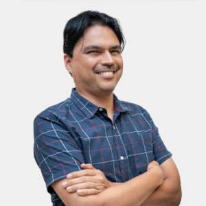 Fotografía frontal del profesor John Jairo Marquez