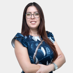 Fotografía frontal de la profesora Lili Dahiana Becerra