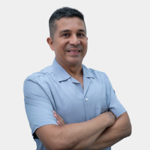 Photograph of Professor Luis Miguel Sosa