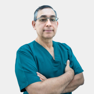 Photograph of Professor Oscar Leonel Rueda