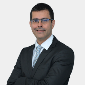 Front photograph of Professor Ronald Alfonso Mercado